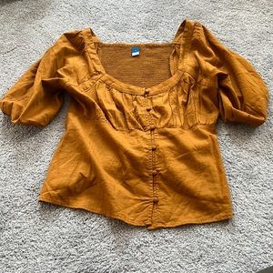 Old Navy button down puff sleeve shirt